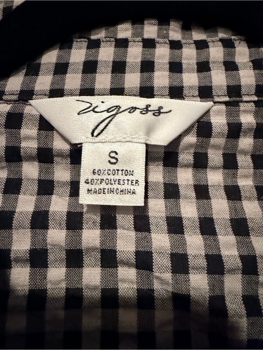 Women’s Vigoss Gingham Smocked Button Up Size Small - Picture 4 of 6